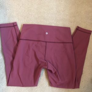 Like New! Lulu Lemon Crop Leggings!